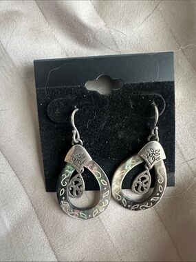 Silpada silver and shell earrings